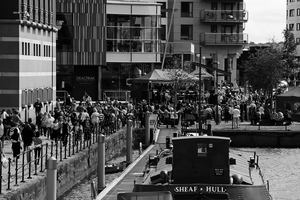 Leeds Dock hosts 2018 Waterfront Festival_b